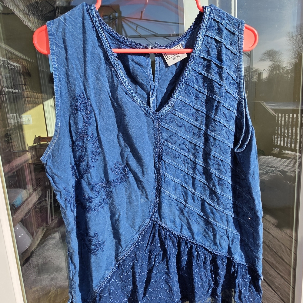 Chic Blue Embroidered Blouse